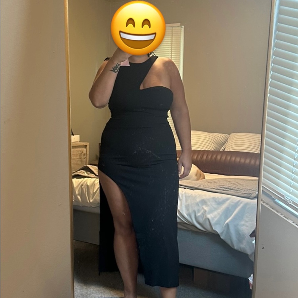 Hello Molly Black Asymmetrical One Shoulder Dress